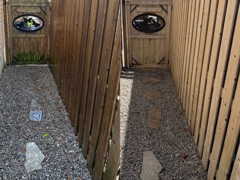 Fence cleaning | Whitby, ON